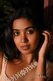 Shivathmika as Anjali in Aaromaley 2025