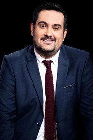 Renan Cros as Self - Host in En route pour le SNL 2025