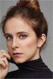 Lia Pastor as Carol in Los musicales son una mierda 2025
