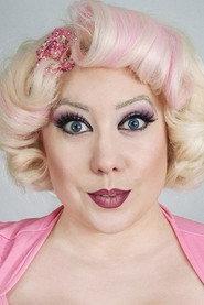 Dee Flowered as in The Underground Sinema 2015