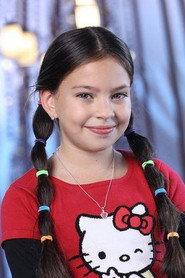 Emma Tarageľová as Self in Nicky's Family 2011
