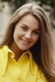 Tiffany Bolling as Val in Love Scenes 1984