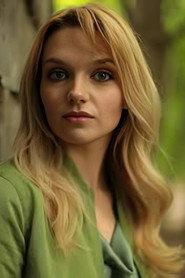 Madi Morelli as Phoebe in Tie Me Up, My Dom CEO