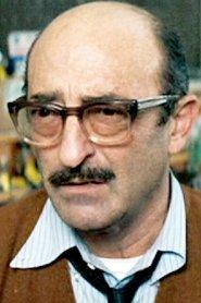 Maurice Argent as Pool Manager in One Is a Lonely Number 1972