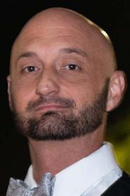 Trent Duncan as Hunter in Jenny and Elle 2018