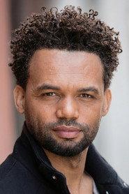 Carlitos Dosouto as Mac Randolph in Radio Sky 2026
