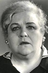 Elga Olga Svendsen as Bjørns mormor in Twist and Shout 1984