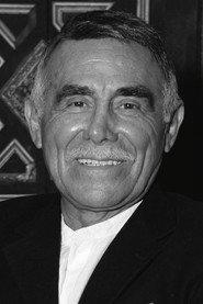 Héctor Suárez as Don Lauro Márquez Castillo in The Marquez-Castillo Siblings 2019