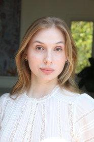 Imogen Sands as Eva Elster in Junk Food 2022