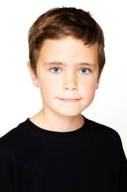 Carter Nelson as Aaron in A Thief 2022