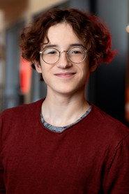 Simon Larson as Karl-Bertil Jonsson in A Christmas Tale 2021