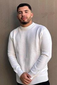 Brahim Koutari as Karim in Just a Couple of Days 2024
