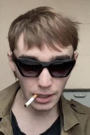 Vladimir Anashkin as Egghead in valo-valo 2024