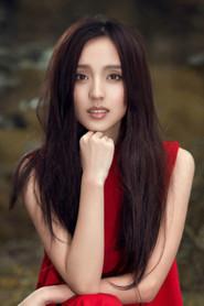Huang Meimei as in Fall in Love in Huayao 2013