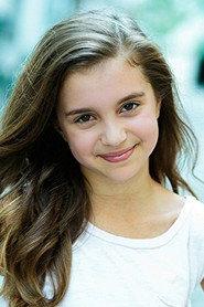 Sicily Bellia as Molly in Amanda & Jack Go Glamping 2017