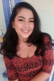 Vitta Mariana as The Poppy in Baby Blues 2022