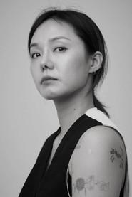 Nalie Lee as Lee So-yeon in Kid Cast Away 2013 1997