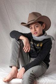 Marcel Gómez as Hugo in The Inverted Woman 2020