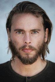 Jonathan Tufvesson as Alex Browlin in They Talk 2021