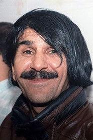 Hossein Panahi as Red Dervish in Bab'Aziz 2006
