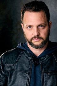 Yaron Shavit as Ezra in Hot Chocolate with Marshmallows 2019