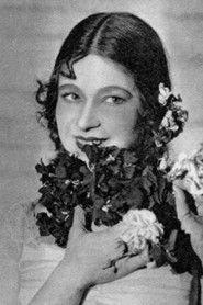 Klavdiya Polovikova as Nina Vladimirovna in The Hockey Players 1965