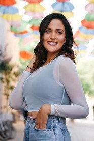 Noam Shuster-Eliassi as Keren's Sister in A Gaza Weekend 2022