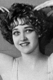 Lotus Thompson as Blond Gold Digger (modern sequence) in Folly of Vanity 1924
