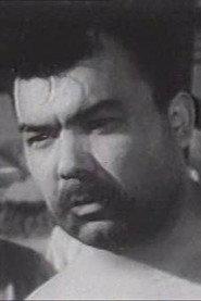 Vakhob Abdullayev as Khan's Courtier in The Seventh Genie 1976