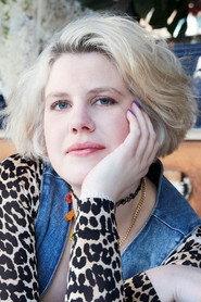 Anna Juul as Veronika Katinka in Min Kamp 2021