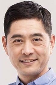 Lu Zhong as Ning Ning's father in High School Musical China: College Dreams 2010