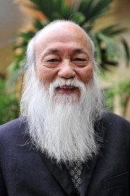Văn Như Cương as Ông nội Thắng in Missing Object 2004