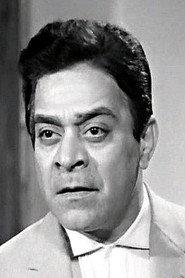 Tawfiq Al-Deqen as Prince of Akka in Saladin 1963