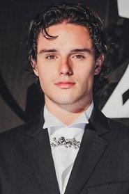 Harry Collett as Tommy Stubbins in Dolittle 2020