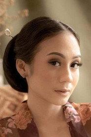 Dayinta Melira as Siti in The Thorn: One Sacred Night 2024