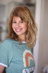 Laurie Marzougui as Marie in Bonjour ivresse ! 2025