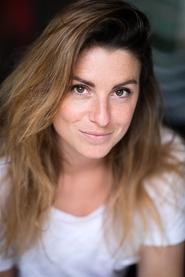 Juliette Delacroix as Virginie in Le village des endormis 2022