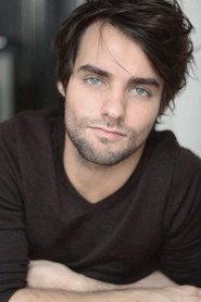 Yoann Moëss as Simon in The Wasteland 2011