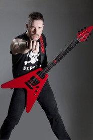 Jeff Waters as Guitars in Annihilator: Ten Years In Hell 2006