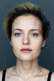 Nadezhda Igoshina as in The Green Carriage 2015