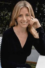 Allie Schulz as Beth / Paola in Parliamo Italiano 2013