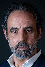 Ahmed Hafiane as Ali Father in Daghra 