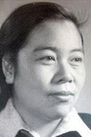 Li Ping as 郑奶奶 in Sunset Street 1983