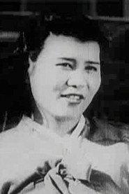 Geumhui Ma as Singer in Dear Soldier 1944
