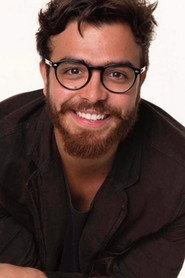 Matheus Corcione as Young Teo in Chocante 2017