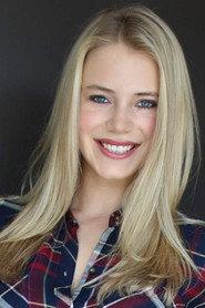 Julia Rusatsky as Kiki in Magic Magic 3D 2003