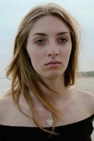 Ylenia Galtieri as Claudia in Marghe and Her Mother 2019