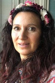 Yasmin Elvira Steenholdt as Sig selv in Finn & Co. 2002