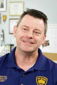 Ernie Stevens as Himself in Ernie & Joe 2019