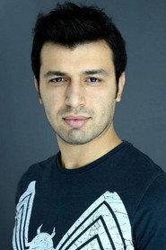 Cem Aksakal as Omer in Roza of Smyrna 2016